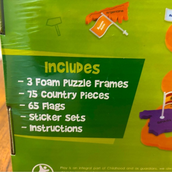 NWT Mapology World Map Puzzle with Countries, Flags and Capitals - Picture 3 of 14